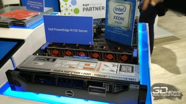 Новые четырехпроцессорные серверы Dell Power Edge - изображение 1