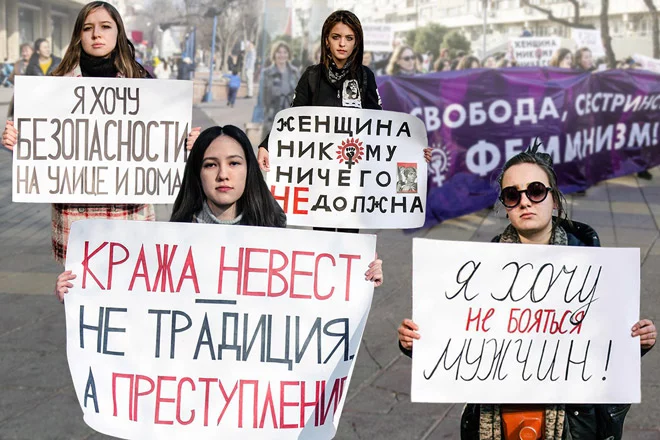 Что позволено феминисткам, то не позволено оппозиции? (видео) - изображение 1