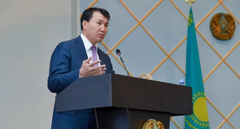 Шпекбаев о «рудиментах» настоящего и прошлого - изображение 1