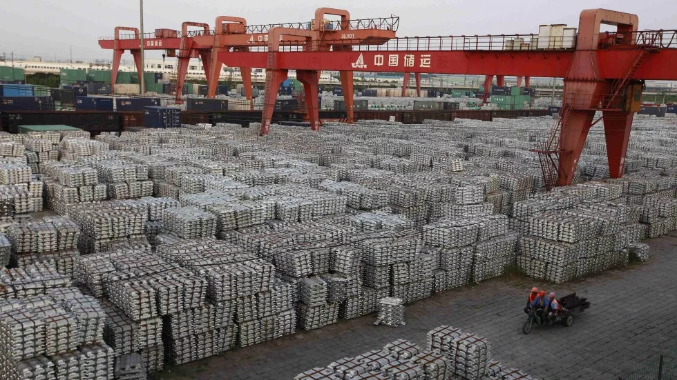 Изображение 1 для Aluminium уверенно продолжает рост