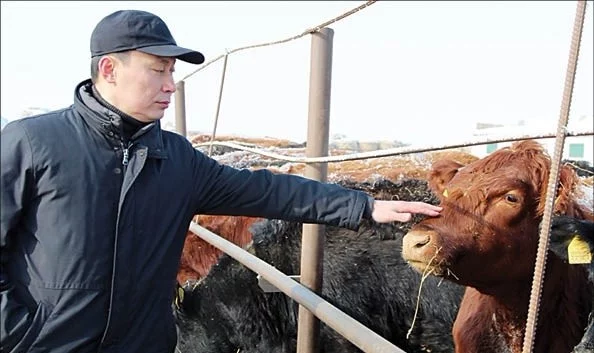 Мамытбеков снова ответственный, но теперь секретарь - изображение 1