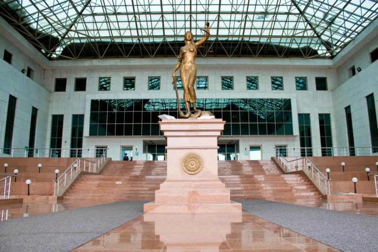 Лейбористы требуют отставки британского премьера - изображение 1