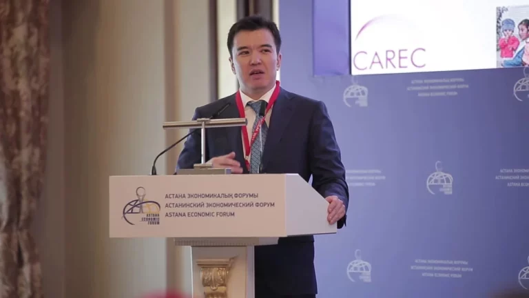 Атамбаев vs Жээнбеков: «заклятые друзья» - изображение 1