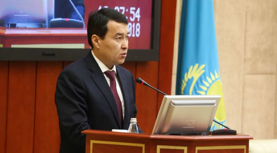 Изображение 2 для Узбекский лидер распорядился: силовикам срочно худеть