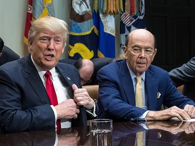 Президент Украины эффектно приступил к должности - изображение 1