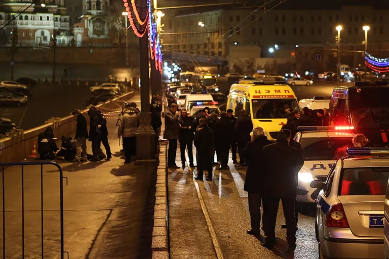 В Кыргызстане набирает обороты скандал с прослушкой экс-президента Атамбаева - изображение 1