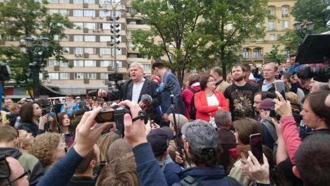 Изображение 1 для Международные резервы Казахстана сократились почти на 9%