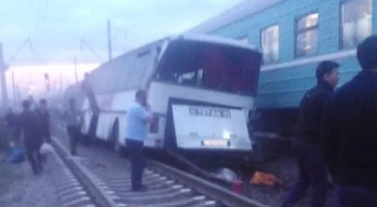 Изображение 2 для Не стреляйте в демонстрантов!