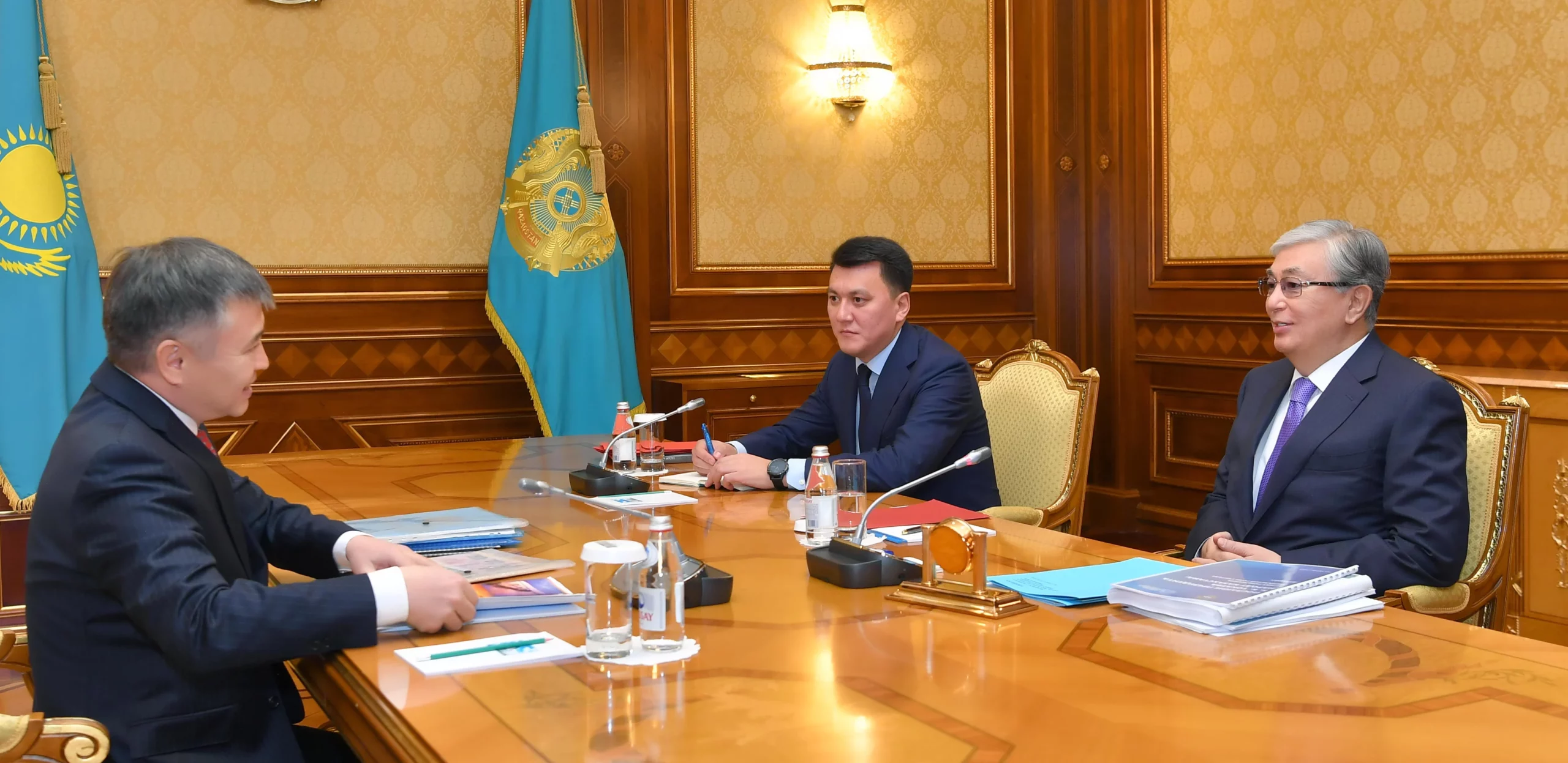 Изображение 2 для Серик Кудебаев от работы не отстранен