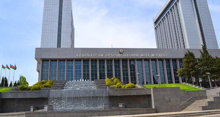 Изображение 2 для Президент подписал закон о персональной ответственности руководителей