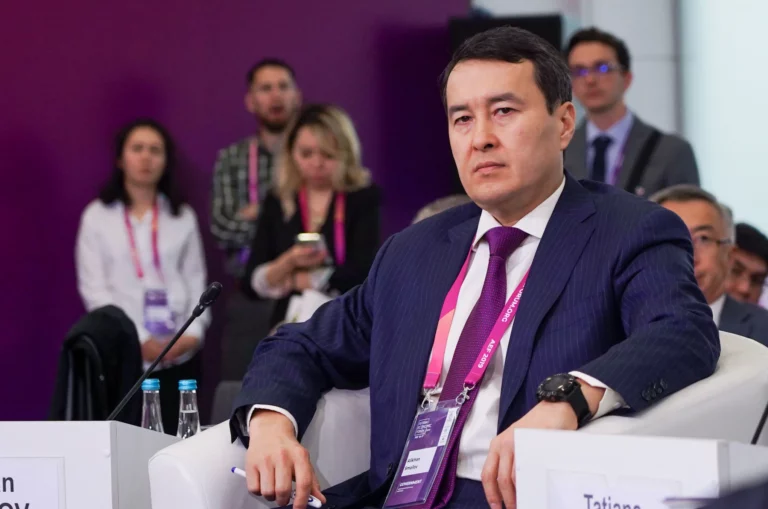 В Усть-Каменогорске от коронавируса умерла молодая женщина - изображение 1