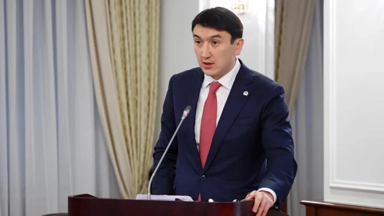 США приостанавливают поддержку ВОЗ - изображение 1