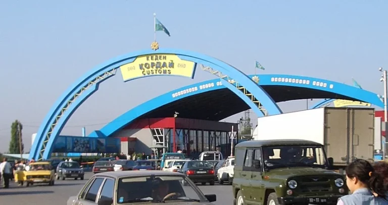 Казахстан открыл границы с Кыргызстаном и Китаем - изображение 1