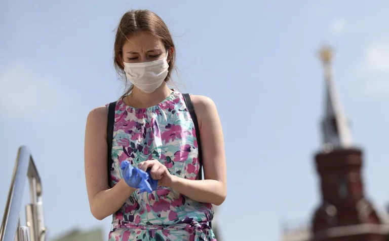 Новозеландский эпидемиолог считает, что вирус может унести жизни около 20–30 млн людей - изображение 1