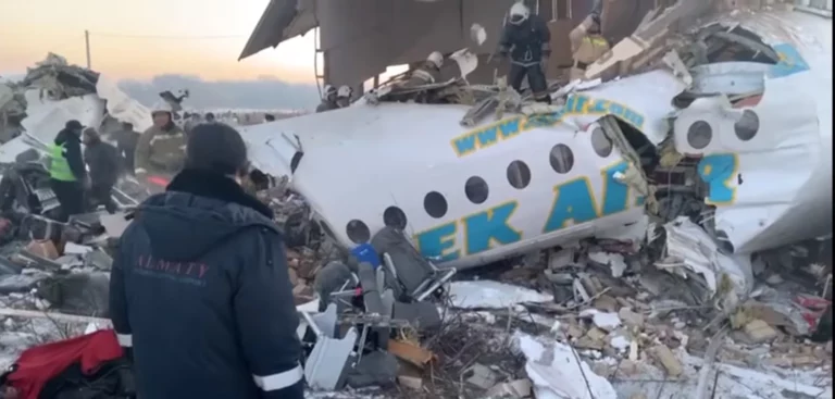 Cуд обязал Bek Air вернуть пассажирам деньги - изображение 1