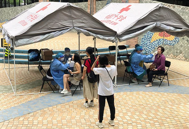 Изображение 1 для В Китае ежедневно делают около 4 млн. тестов на коронавирус