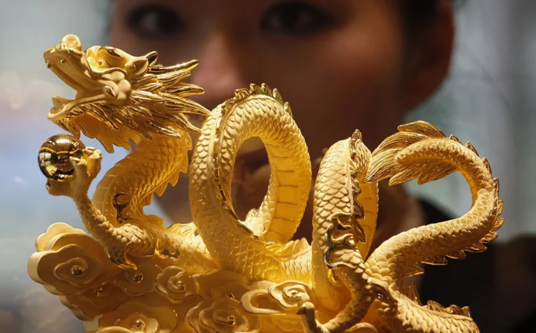 Китай скупает золотодобывающие компании по всему миру - изображение 1