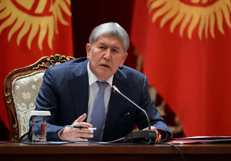 Экс-президента Кыргызстана перевели из СИЗО в больницу - изображение 1