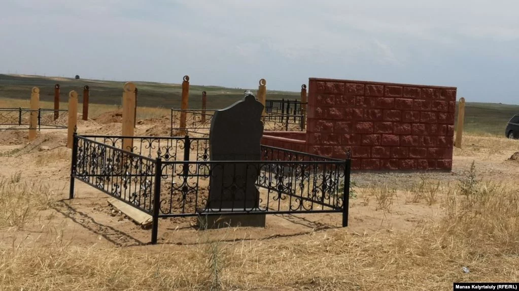 Изображение 1 для Хоронить умерших от коронавируса можно теперь и на обычных кладбищах