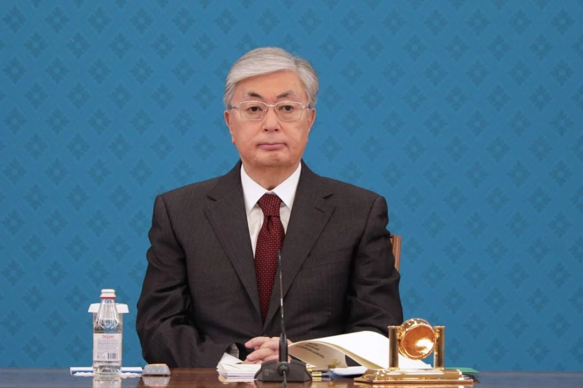 Изображение 1 для Токаев поручил привлечь виновных за повышение цен на лекарства