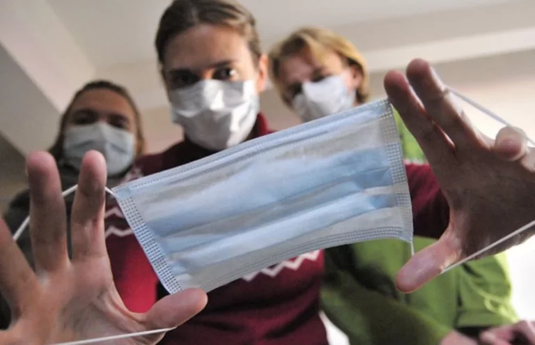 За хождение без масок алматинцев штрафуют на 83 340 тенге - изображение 1