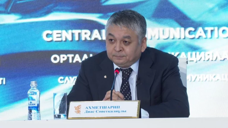 Официального представителя Минздрава РК освободили от должности - изображение 1