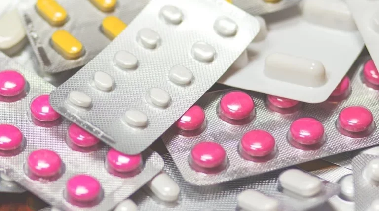 Лекарственные препараты, запрещенные в Казахстане, продавали в аптеке Павлодара - изображение 1