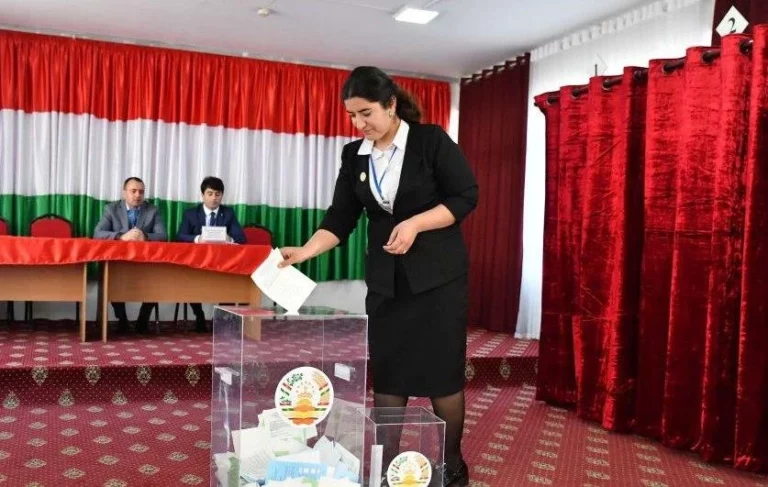 В Таджикистане назвали дату проведения президентских выборов - изображение 1