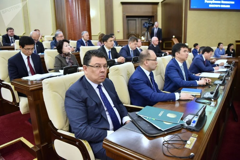 Изображение 1 для Дорогие наши «слуги народа»