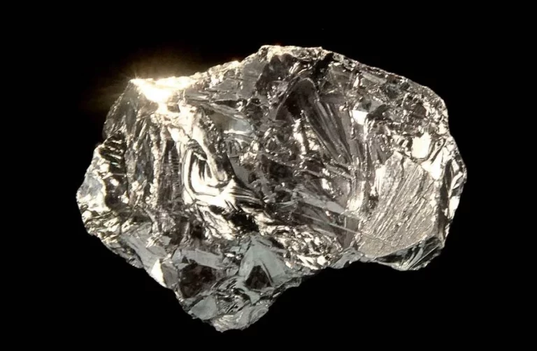 Инвесторы из ОАЭ построят кремниевый завод в Казахстане - изображение 1