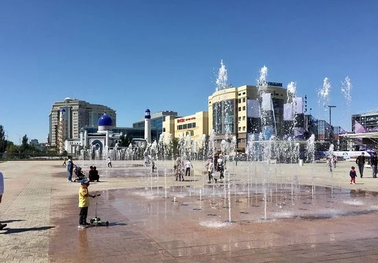 Центральную площадь Атырау отдадут в аренду - изображение 1