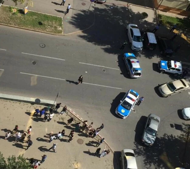 Изображение 1 для В Нур-Султане полиция оцепила посольство Израиля