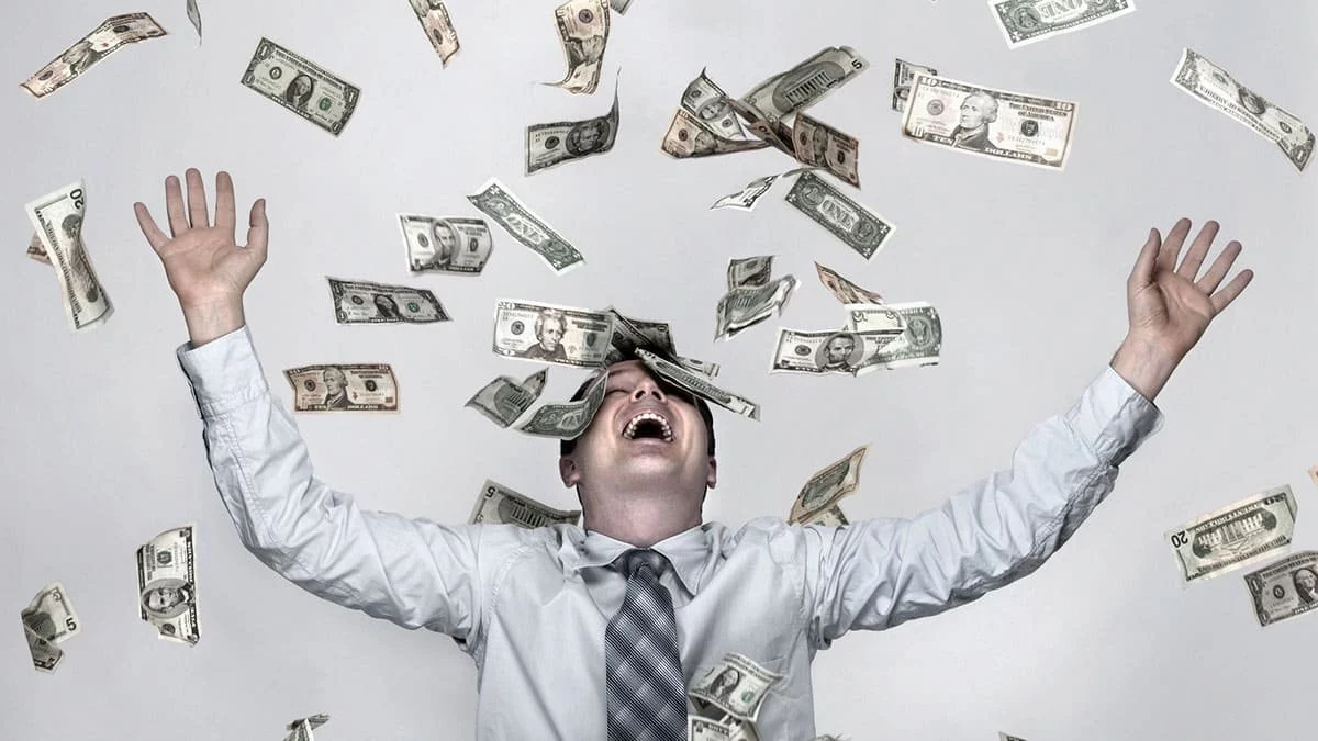 Изображение 1 для Топ-менеджеры трёх банков с неблагоприятным финансовым положением получили 342 миллиона тенге бонусов