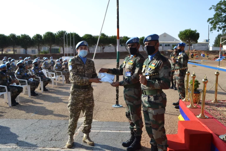 Военнослужащего из Казахстана наградили в Ливане - изображение 1