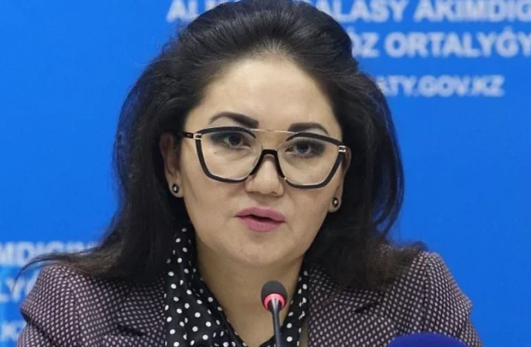 Уволенная Молдагасимова клянётся и дальше отстаивать интересы ученых - изображение 1