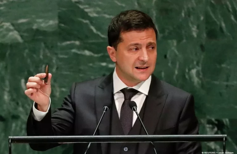 Зеленский обвинил Россию в попытке разделить мир на сферы влияния - изображение 1