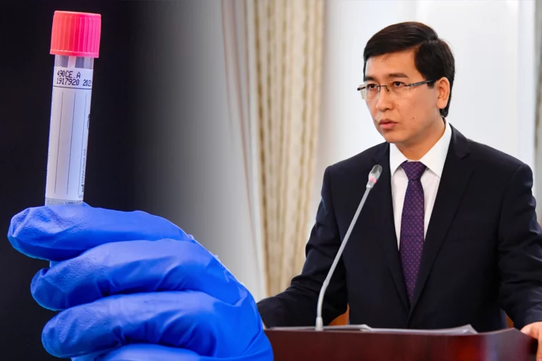 Министр образования и науки Асхат Аймагамбетов испытал казахстанскую вакцину QazCovid-in®️ на себе - изображение 1