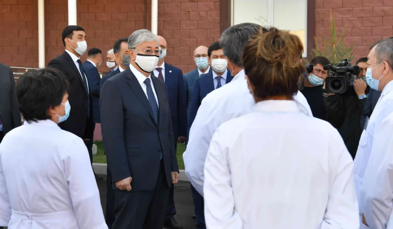 Президент признал, что сферу первичной медицинской санитарной помощи упустили - изображение 1