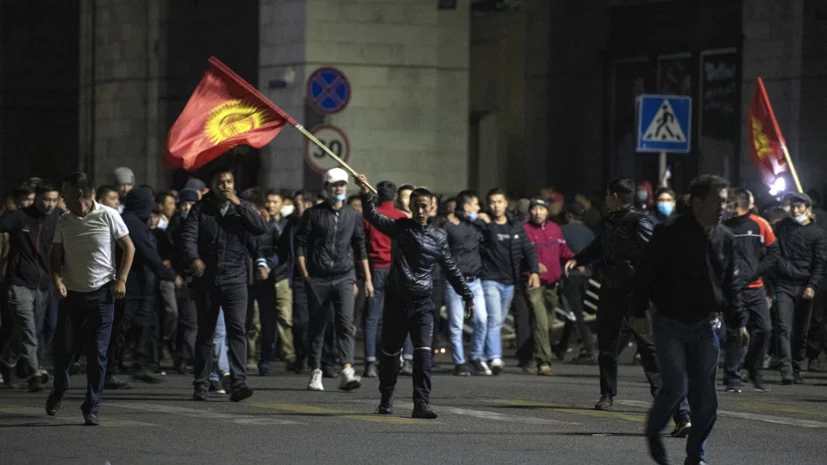 Изображение 1 для Итоги митинга в Кыргызстане: результаты парламентских выборов аннулированы