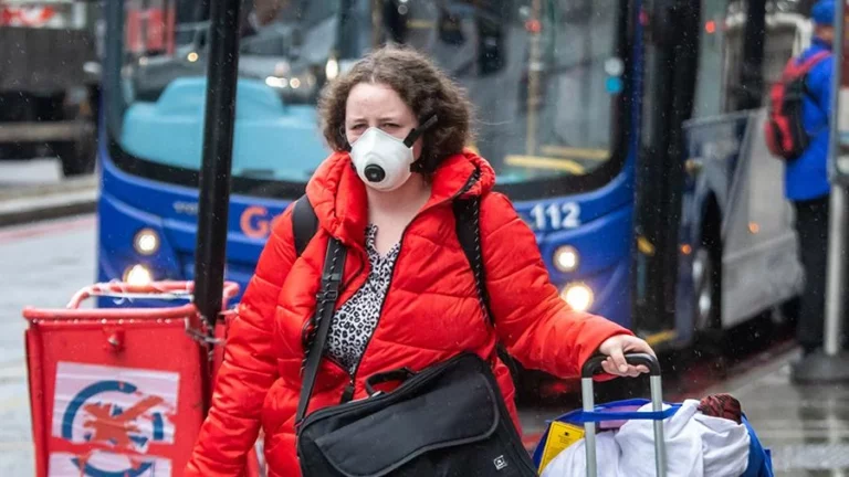 В Европе и России стремительно растет число заболевших коронавирусом - изображение 1