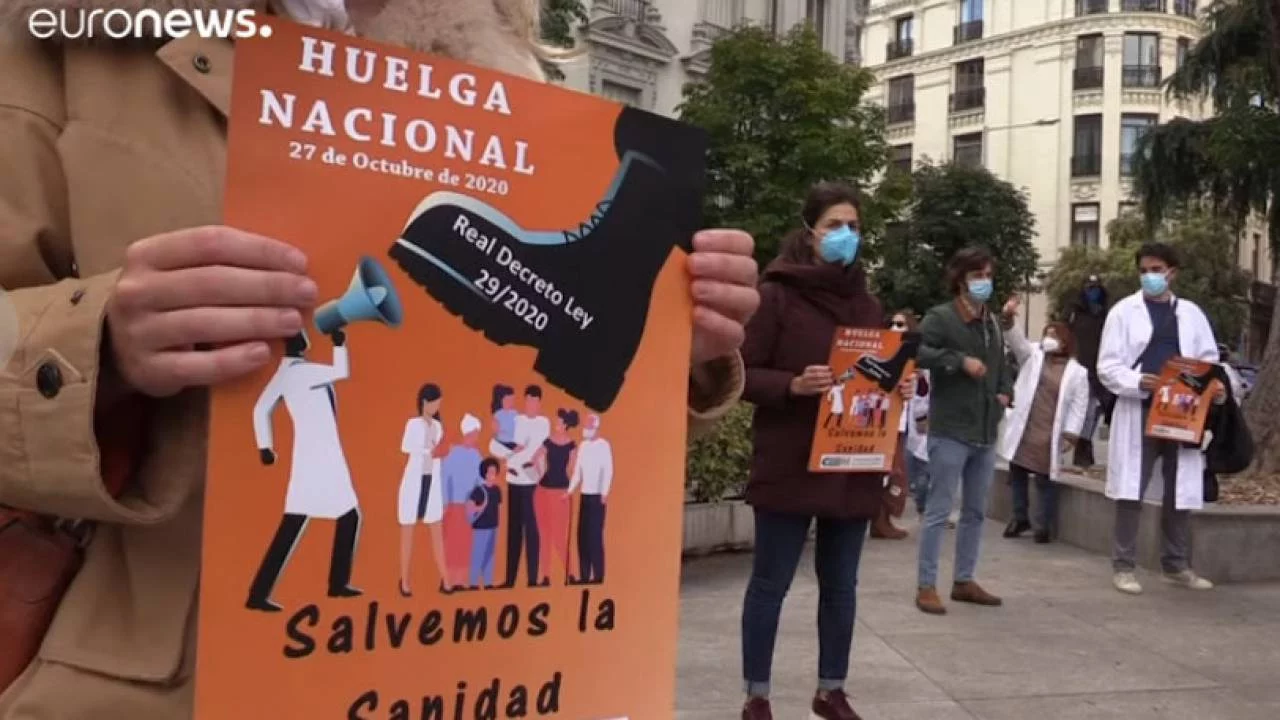 Изображение 1 для В Испании медики вышли на общенациональную забастовку