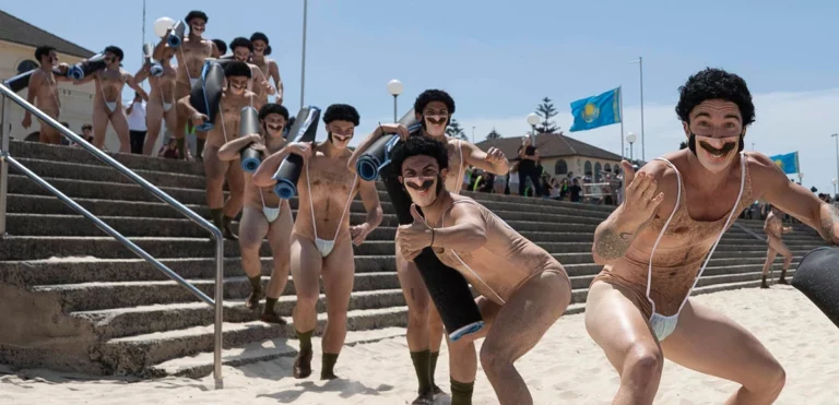 ДУМК спустя 2 недели отреагировал на флешмоб «Бората» в Австралии - изображение 1