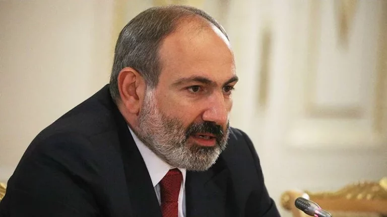 Пашинян объяснил подписание соглашения по Нагорному Карабаху - изображение 1