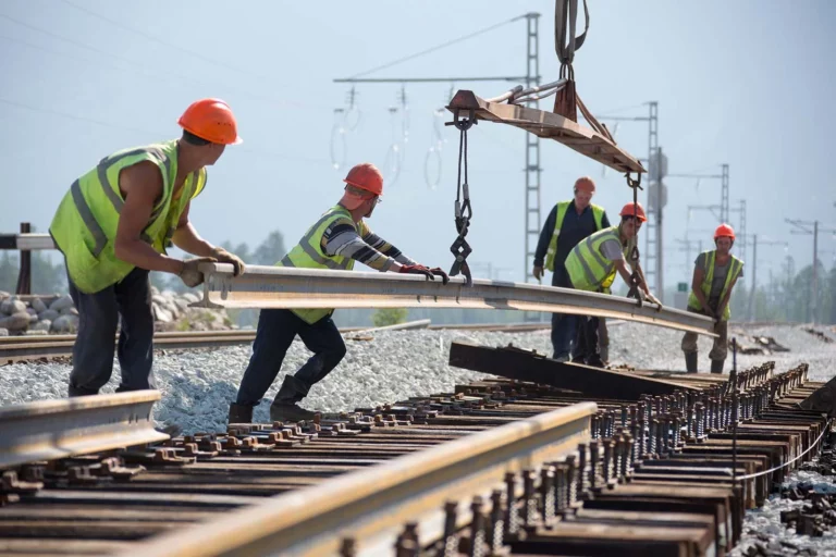 Турция планирует строительство железной дороги в Азербайджан - изображение 1