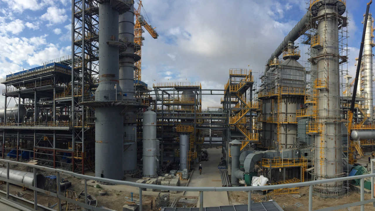 Изображение 1 для Атырауский НПЗ за черту города переносить не будут