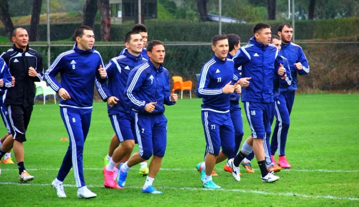 Изображение 1 для Шымкентские чиновники хотят потратить 551 млн тенге на футбол