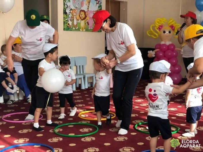 Изображение 1 для Депутаты попросили правительство увеличить пребывание в Домах ребенка до 6 лет.