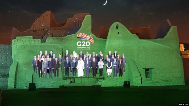 G20 пообещала сделать вакцину от COVID-19 доступной для всех - изображение 1