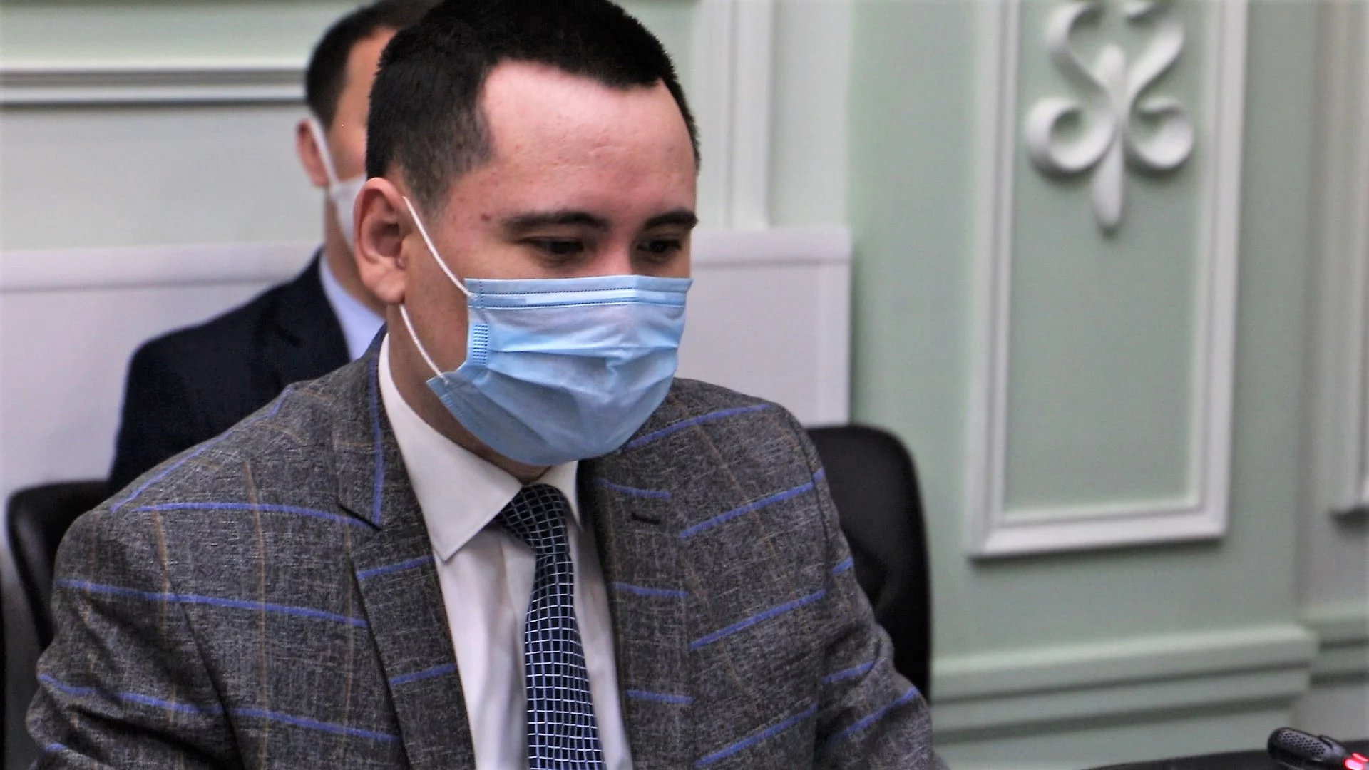 Изображение 1 для Скандал в Уральске: мама прокурора стала владельцем пяти земельных участков