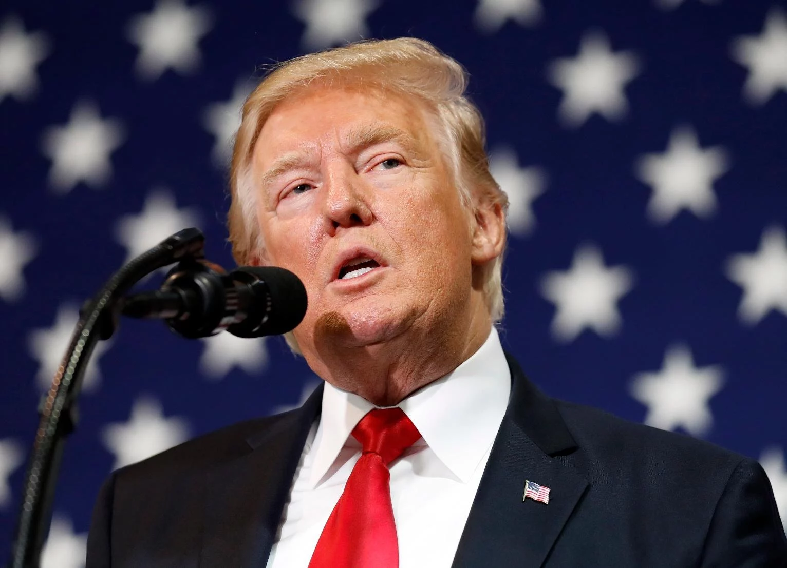 Изображение 1 для Трамп подозревает Минюст и ФБР в фальсификациях на президентских выборах в США